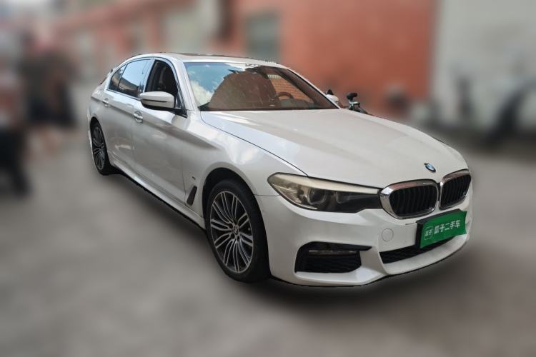 Used BMW 5 Series 2018 Restyled 530Li Leading Edition M Sport Package Front Right 45 Deg