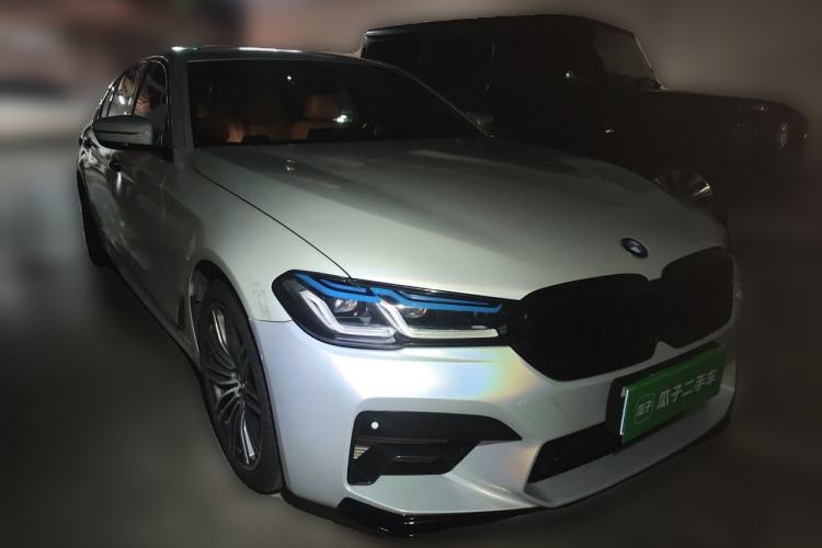Used BMW 5 Series 2018 530Li Leading Model M Sport Package Front Right 45 Deg