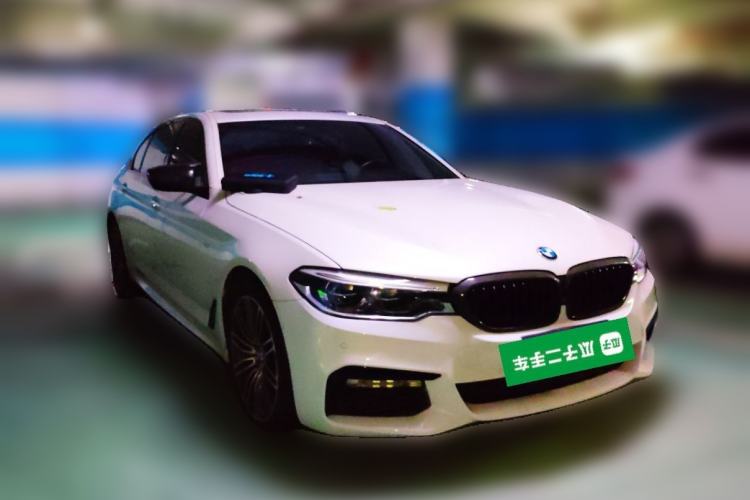 Used BMW 5 Series 2018 530Li Luxury Edition M Sport Package Front Right 45 Deg