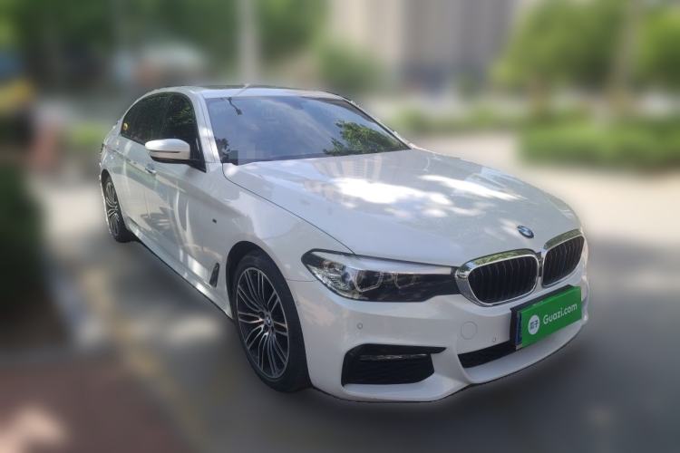 Used BMW 5 Series 2018 Restyled 530Li Leading Edition M Sport Package Front Right 45 Deg