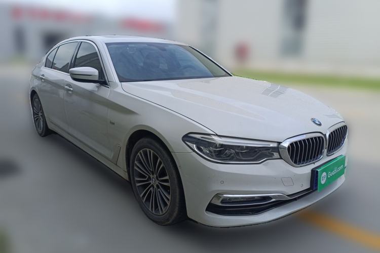 Used BMW 5 Series 2018 530Li Luxury Edition Premium Package Front Right 45 Deg