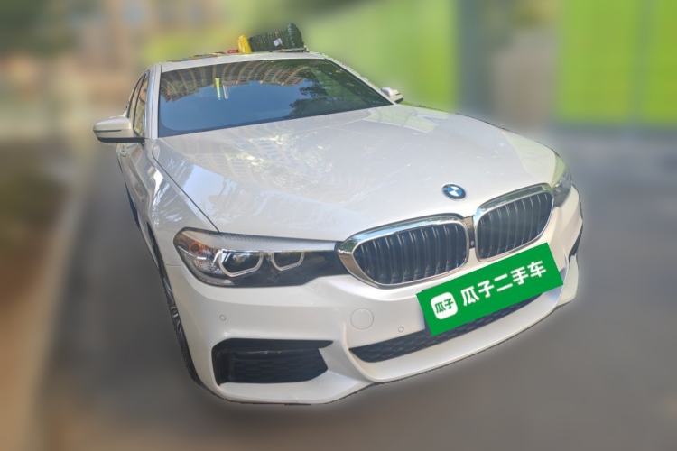 Used BMW 5 Series 2018 Facelifted 530Li xDrive M Sport Package Front Right 45 Deg