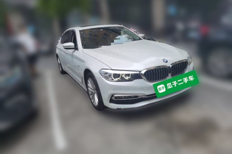 Used BMW 5 Series 2018 Revised Version 530Li Leading Edition Luxury Package Front Right 45 Deg