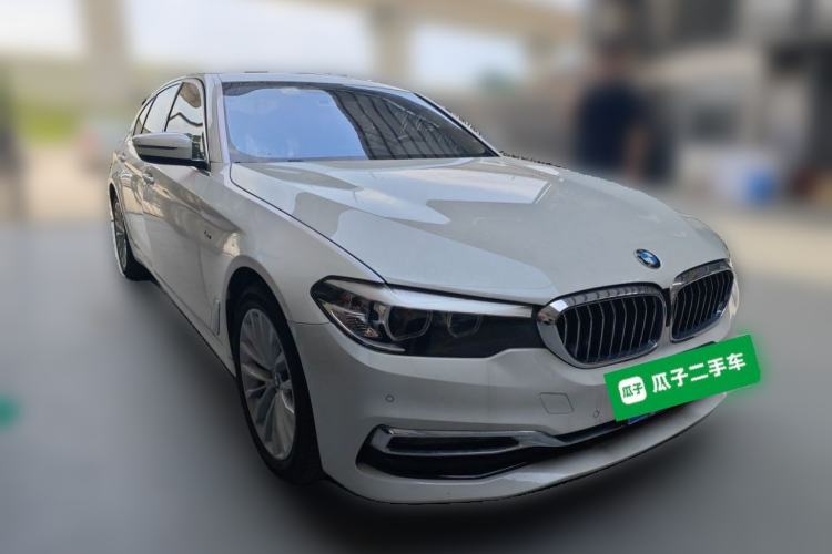 Used BMW 5 Series 2018 Revised Version 530Li Leading Edition Luxury Package Front Right 45 Deg