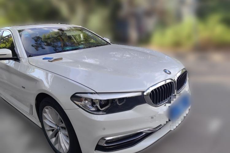 Used BMW 5 Series 2018 Revised Version 530Li Leading Edition Luxury Package Front Right 45 Deg