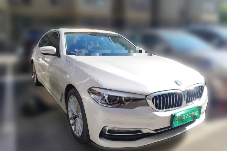 Used BMW 5 Series 2018 Revised Version 530Li Leading Edition Luxury Package Front Right 45 Deg