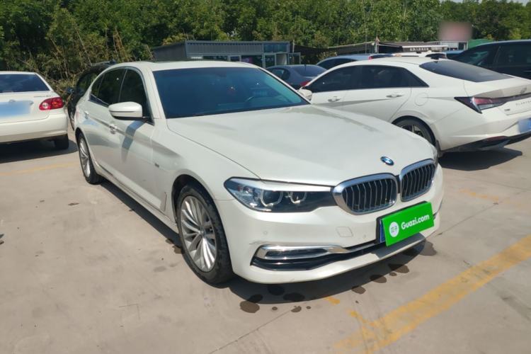 Used BMW 5 Series 2018 Revised Version 530Li Leading Edition Luxury Package Front Right 45 Deg