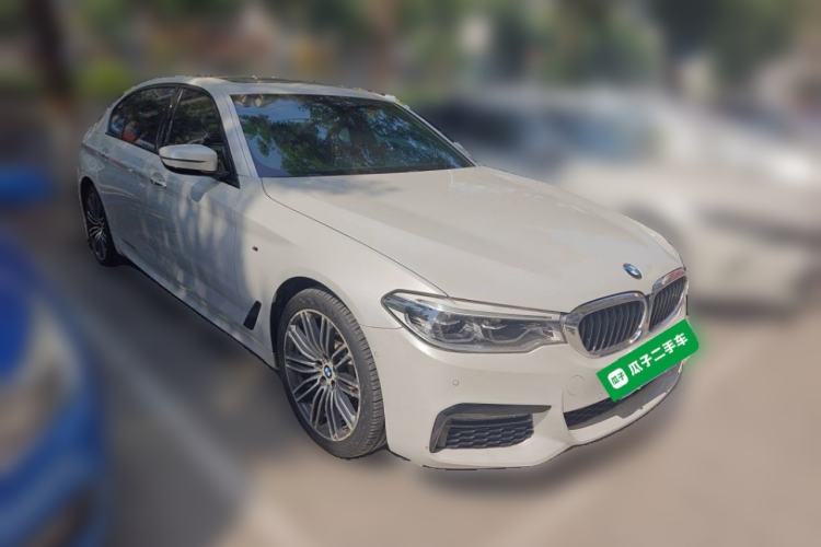 Used BMW 5 Series 2018 530Li Luxury Edition M Sport Package Front Right 45 Deg