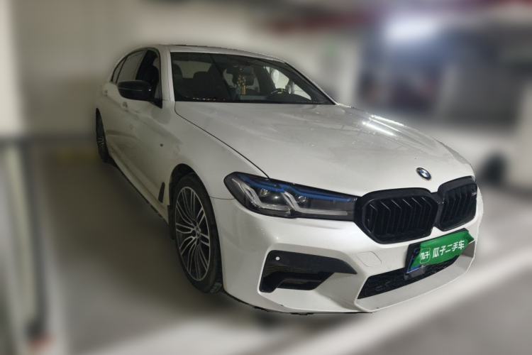 Used BMW 5 Series 2018 Restyled 530Li Leading Edition M Sport Package Front Right 45 Deg