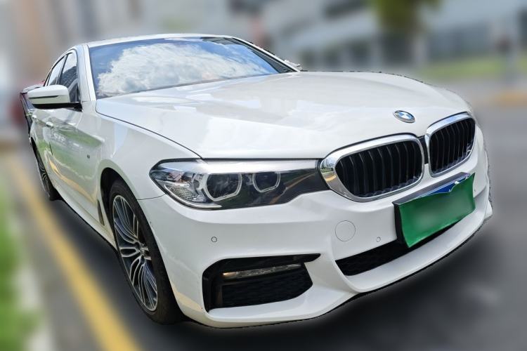 Used BMW 5 Series 2018 530Li Leading Model M Sport Package Front Right 45 Deg