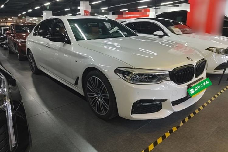 Used BMW 5 Series 2018 530Li Luxury Edition M Sport Package Front Right 45 Deg
