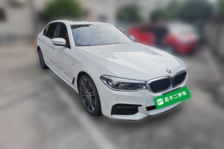 Used BMW 5 Series 2018 530Li Leading Model M Sport Package Front Right 45 Deg