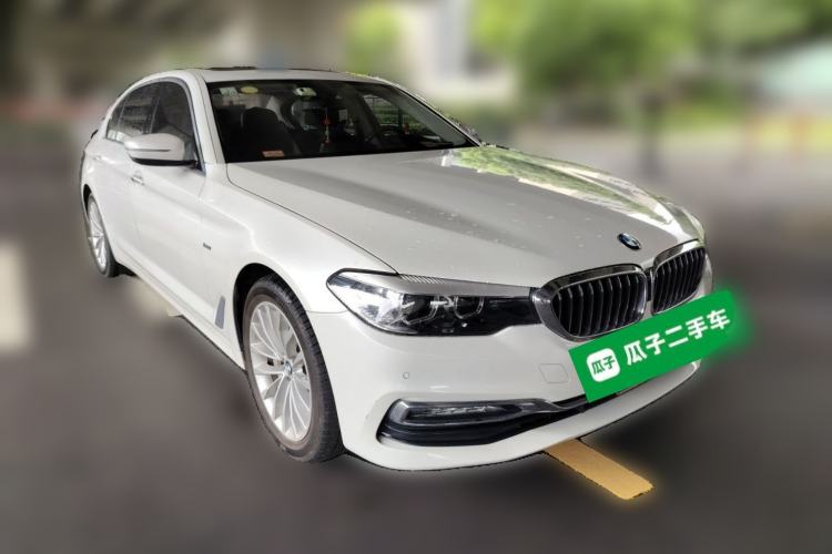 Used BMW 5 Series 2018 Revised Version 530Li Leading Edition Luxury Package Front Right 45 Deg