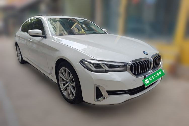 Used BMW 5 Series 2018 528Li Launch Special Edition Front Right 45 Deg