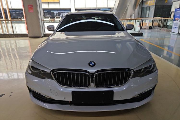 Used BMW 5 Series 2018 528Li Launch Special Edition Front