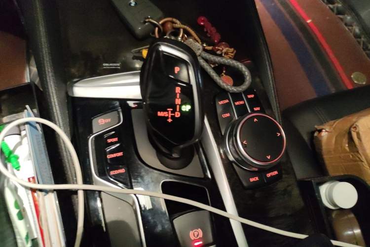 Used BMW 5 Series 2018 525Li M Sport Package Gear Lever