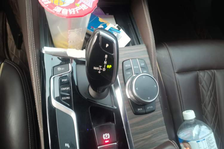 Used BMW 5 Series 2018 Revised Version 530Li Leading Edition Luxury Package Gear Lever