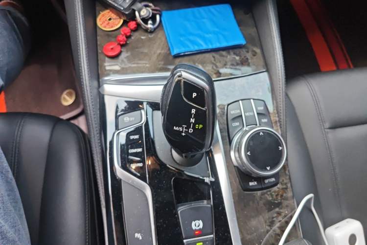 Used BMW 5 Series 2018 525Li M Sport Package Gear Lever