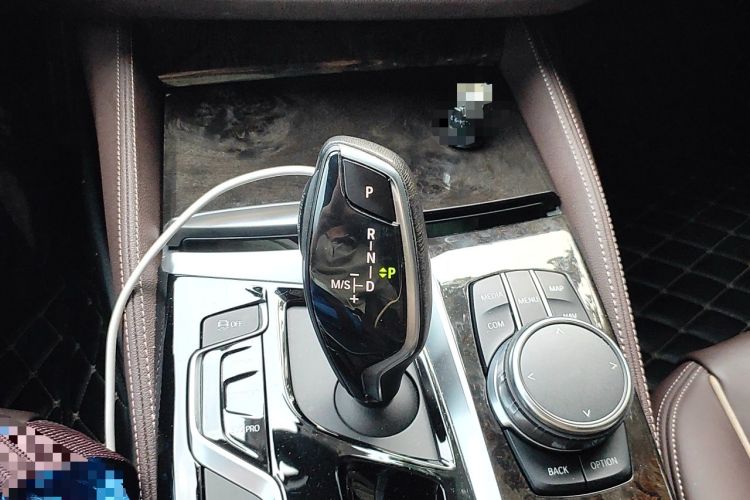 Used BMW 5 Series 2018 530Li Leading Model M Sport Package Gear Lever