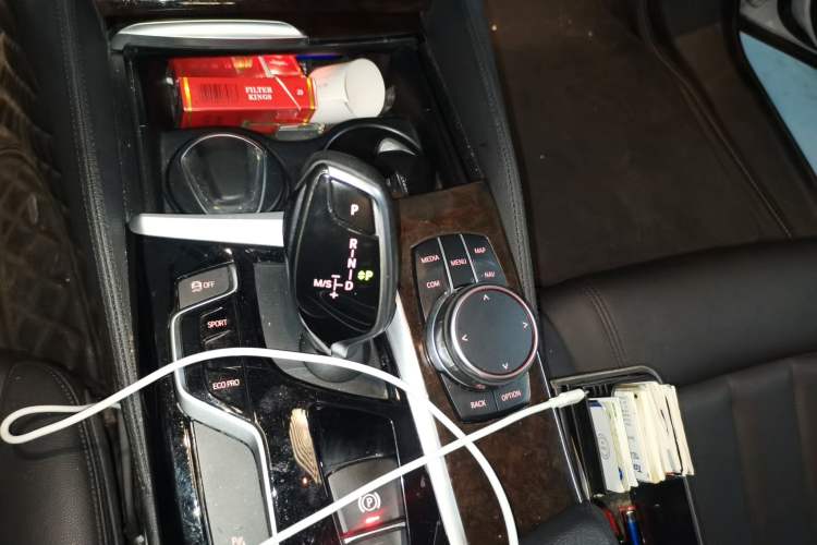 Used BMW 5 Series 2018 525Li Luxury Package Gear Lever