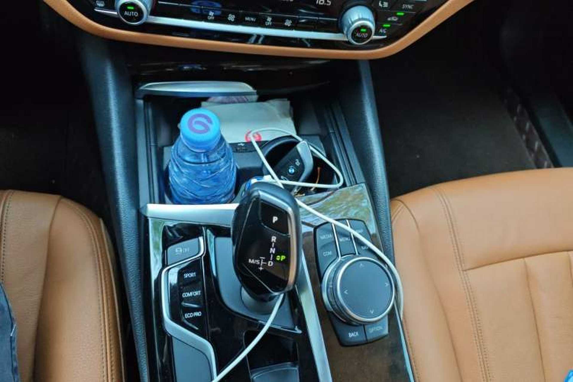 Used BMW 5 Series 2018 528Li Launch Special Edition Gear Lever