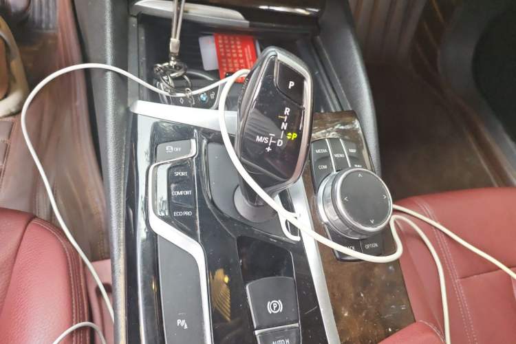 Used BMW 5 Series 2018 528Li Launch Special Edition Gear Lever