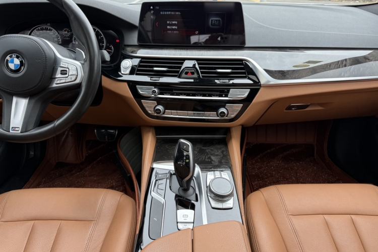 Used BMW 5 Series 2018 530Li Leading Model M Sport Package Gear Lever