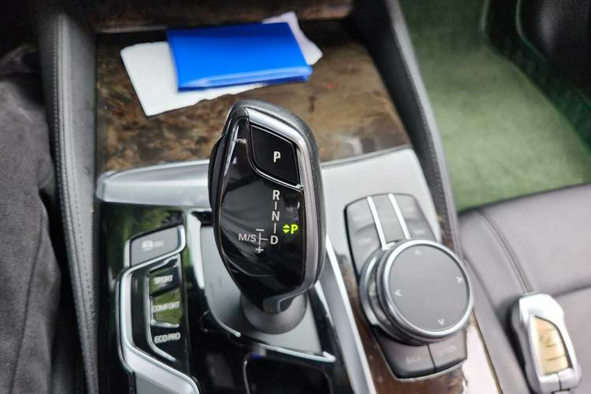 Used BMW 5 Series 2018 525Li M Sport Package Gear Lever