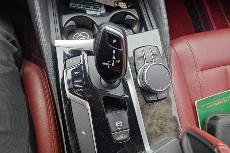 Used BMW 5 Series 2018 Facelifted 530Li xDrive M Sport Package Gear Lever