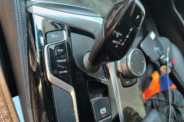Used BMW 5 Series 2018 525Li M Sport Package Gear Lever