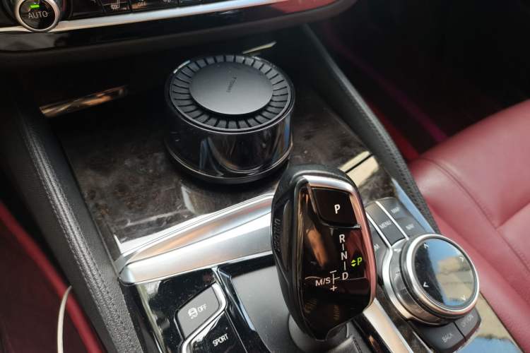 Used BMW 5 Series 2018 Facelifted 530Li xDrive M Sport Package Gear Lever
