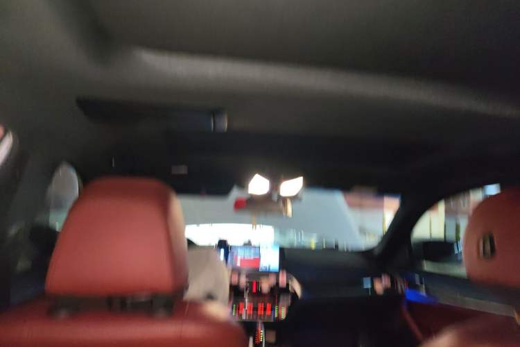 Used BMW 5 Series 2018 Restyled 530Li Leading Edition M Sport Package Headliner
