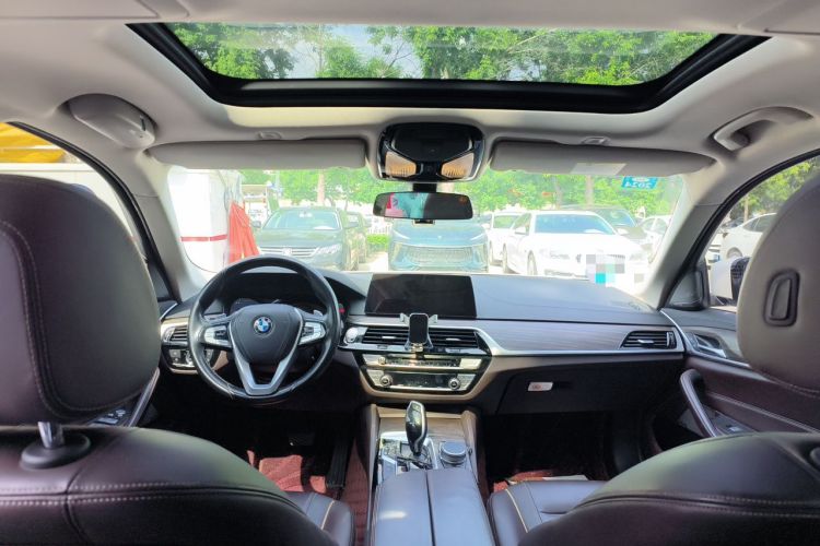 Used BMW 5 Series 2018 Facelifted 530Li Luxury Edition Premium Package Headliner