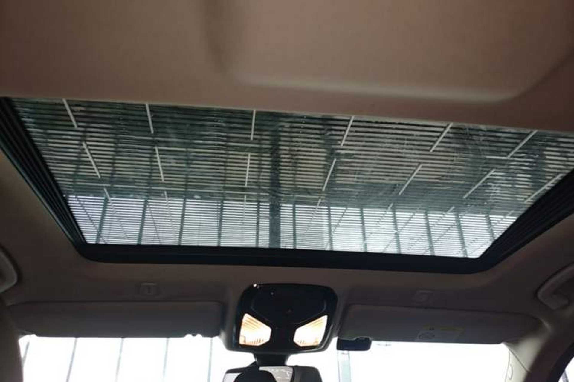 Used BMW 5 Series 2018 525Li Luxury Package Headliner