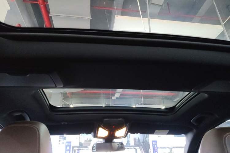Used BMW 5 Series 2018 530Li Luxury Edition M Sport Package Headliner