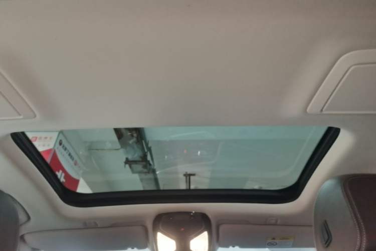 Used BMW 5 Series 2018 Revised Version 530Li Leading Edition Luxury Package Headliner