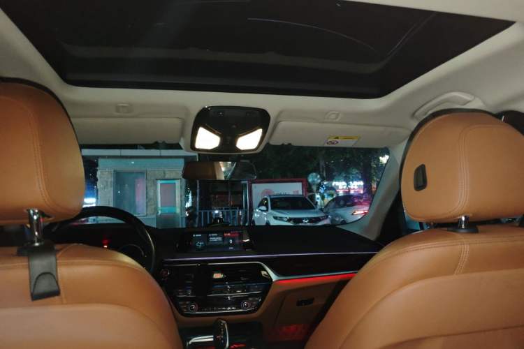 Used BMW 5 Series 2018 528Li Launch Special Edition Headliner