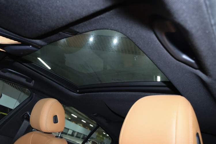Used BMW 5 Series 2018 525i M Sport Package Headliner