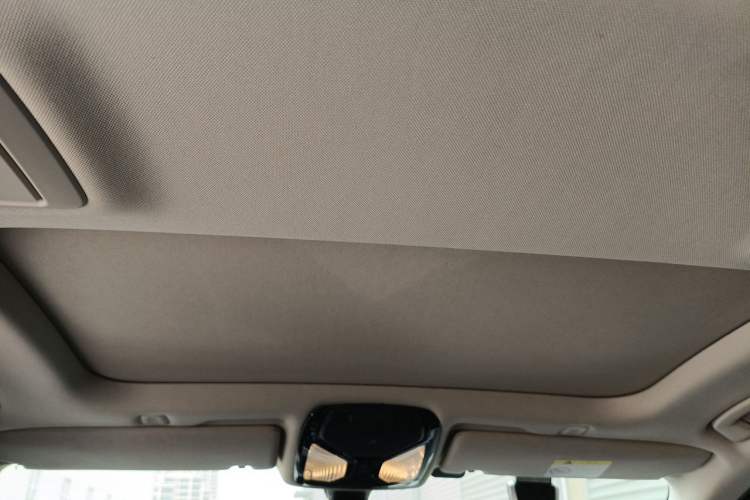 Used BMW 5 Series 2018 530Li Luxury Edition Premium Package Headliner