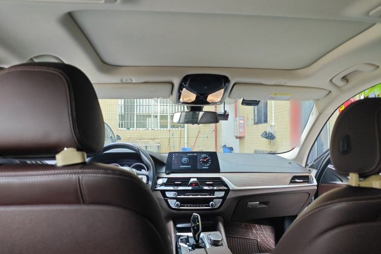 Used BMW 5 Series 2018 Revised Version 530Li Leading Edition Luxury Package Headliner