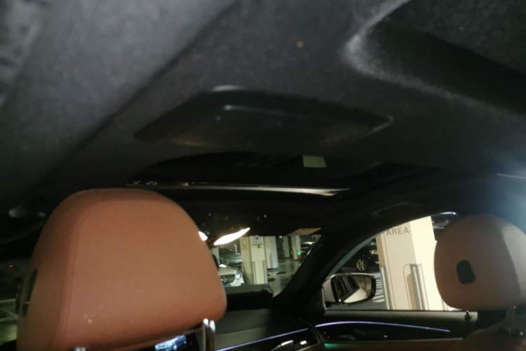 Used BMW 5 Series 2018 530Li Leading Model M Sport Package Headliner
