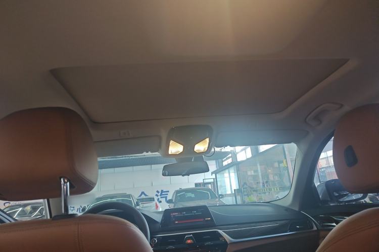 Used BMW 5 Series 2018 528Li Launch Special Edition Headliner