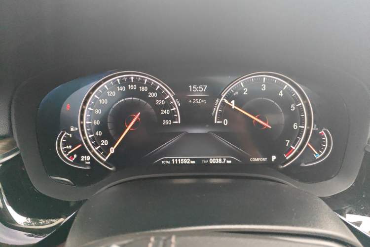 Used BMW 5 Series 2018 Revised Version 530Li Leading Edition Luxury Package Instrument Cluster