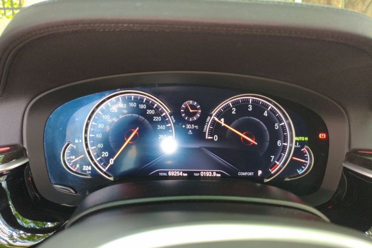 Used BMW 5 Series 2018 525Li M Sport Package Instrument Cluster