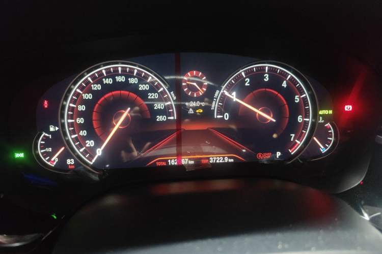 Used BMW 5 Series 2018 Restyled 530Li Leading Edition M Sport Package Instrument Cluster