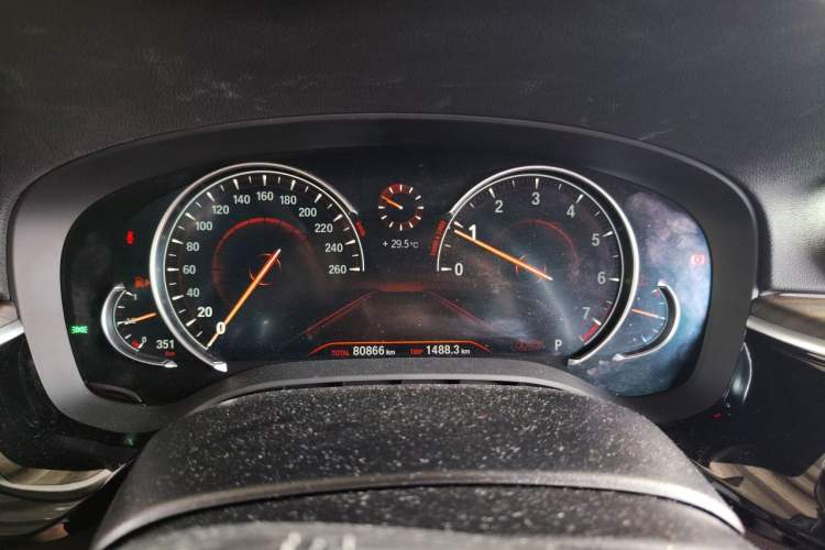 Used BMW 5 Series 2018 Revised Version 530Li Leading Edition Luxury Package Instrument Cluster