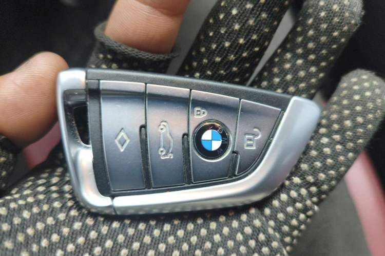 Used BMW 5 Series 2018 Restyled 530Li Luxury Edition M Sport Package Interior 1