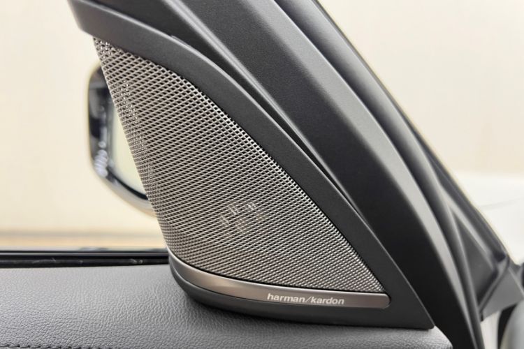 Used BMW 5 Series 2018 530Li Luxury Edition M Sport Package Interior 1