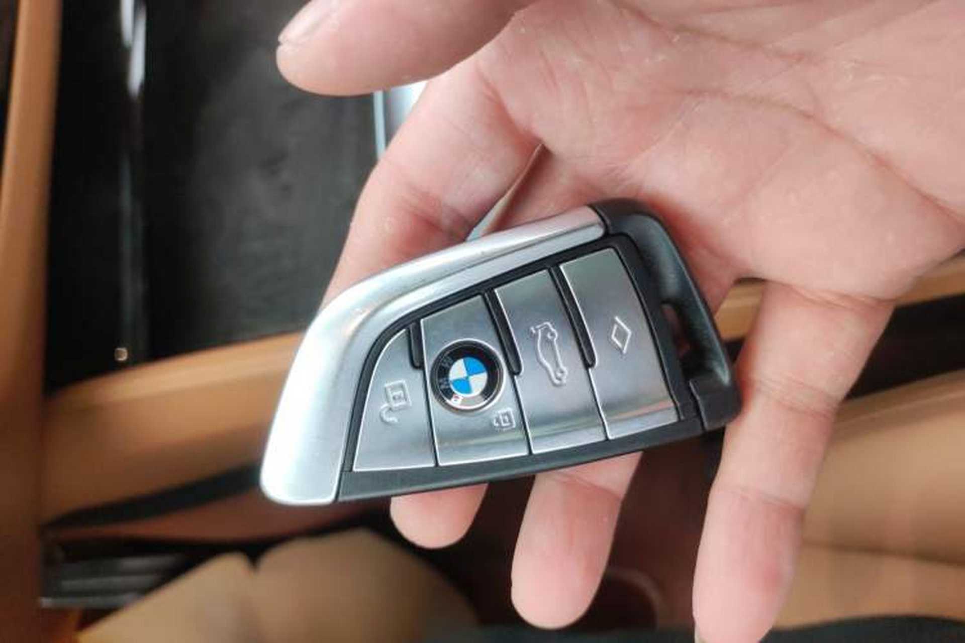 Used BMW 5 Series 2018 Restyled 530Li Leading Edition M Sport Package Interior 1