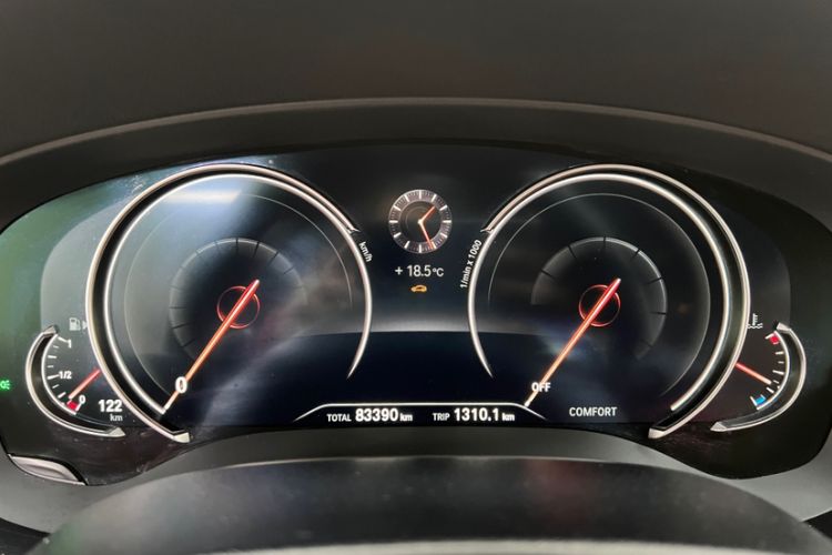 Used BMW 5 Series 2018 530Li Luxury Edition M Sport Package Interior 15